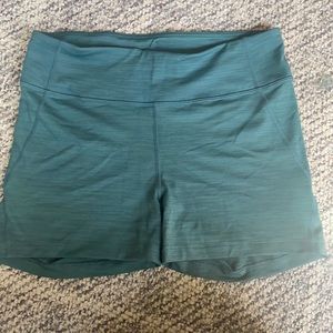 Outdoor Voices biker shorts